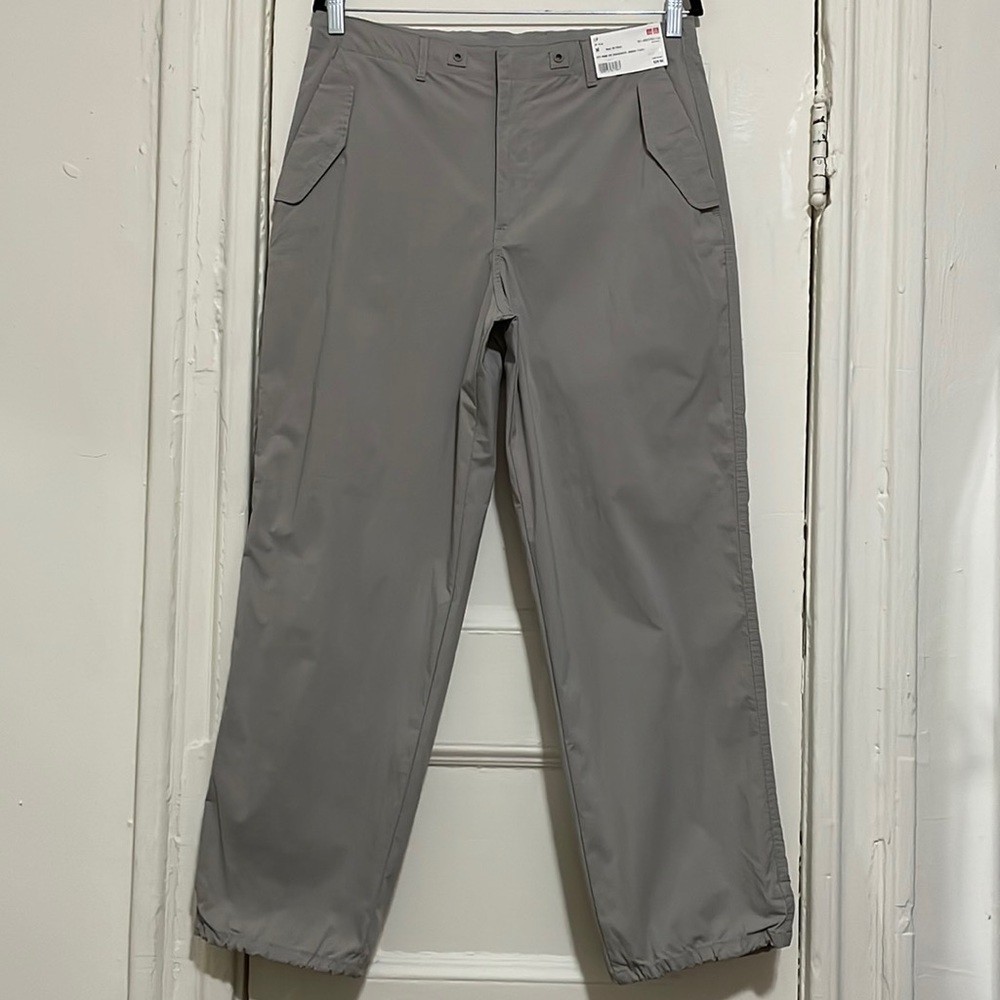 UNI QLO EZY WIDE FIT PARACHUTE JOGGER